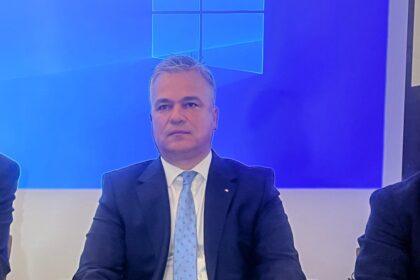 video adrian vestea a fost desemnat premierul romaniei 6a2e46dc9f7f8