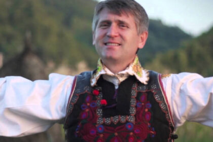 video anchetatorii au gasit circa 2 milioane de euro cash in casa lui cristian pomohaci perchezitiile au durat 14 ore surse 6a216d7151247