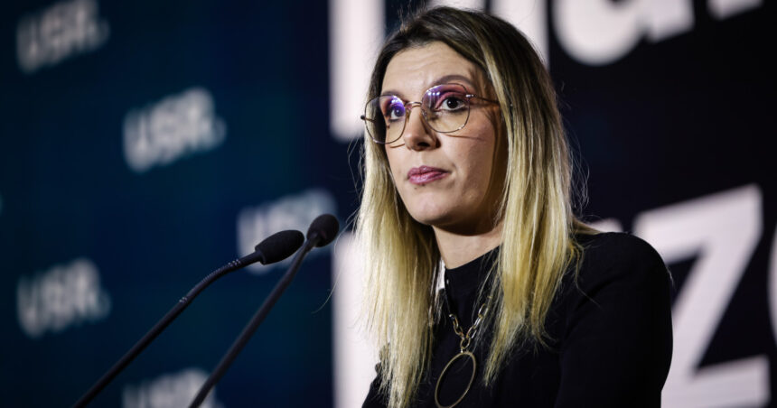video diana buzoianu daca nu va exista sustinere pentru guvern minoritar va trebui sa discutam serios despre anticipate 6a3ea6ab2dc18