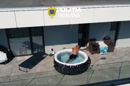 video imagini incredibile urmarit international urmarit cu drona in piscina iata unde s a intamplat totul 6a3f9e8fa8b0c