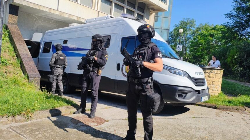 video mama unui inculpat din dosarul mica sicilie e bolnav e prostut si e nevinovat e un abuz 6a27f17bee85b