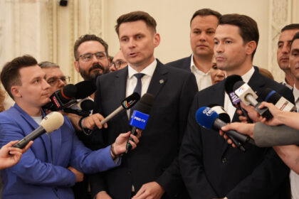 video motreanu si sighiartau pnl dupa ce cabinetul vestea a picat guvernul tradatorilor nu a obtinut votul au fost 48 de zile pierdute 6a3a126f2b4a5