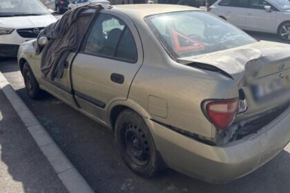 50 de masini abandonate vor fi ridicate de pe domeniul public din constanta 6a671d9aa0b91