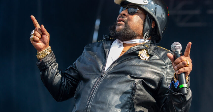 a murit victor willis unul dintre componentii trupei disco village people 6a44ed529ebac