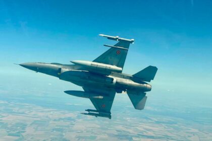 baza 86 aeriana borcea respinge speculatiile privind identitatea unor piloti de pe aeronave f 16 scenarii false despre regulile serviciului de alarma 6a688eb37da82