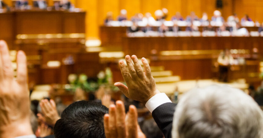 camera deputatilor convocata in sesiune extraordinara pentru rediscutarea proiectului noii legi a integritatii 6a6cd93c8710b