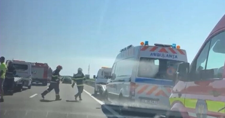 circulatie ingreunata pe autostrada soarelui pe drumul catre litoral in urma unui accident 6a6c61b345441