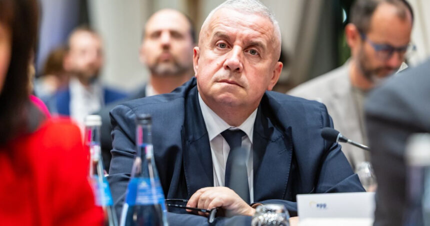 daniel buda este noul sef al delegatiei romaniei din grupul ppe europarlamentarul pnl il inlocuieste pe rares bogdan 6a44e73604352
