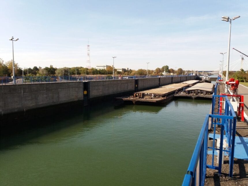 depunerile de aluviuni afecteaza canalul dunare marea neagra acn cauta o firma pentru lucrari de dragaj 6a6d05bdd0a1d