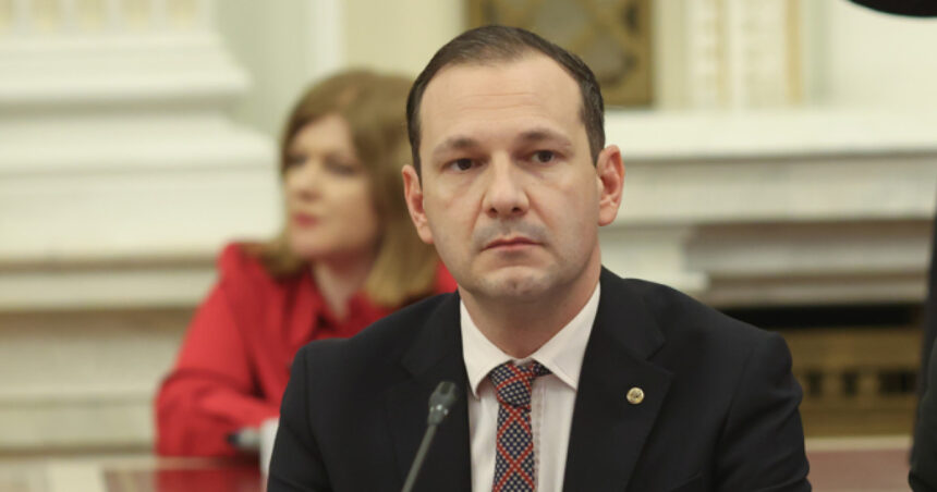 exclusiv medicul radu tincu daca legea salarizarii va fi adoptata va duce la agravarea deficitului de personal din ati si primiri urgente 6a6904700b738