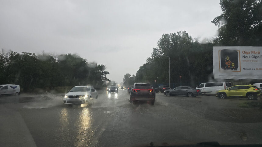 foto potop la constanta mai multe strazi si bulevarde inundate 6a60b3b17c892