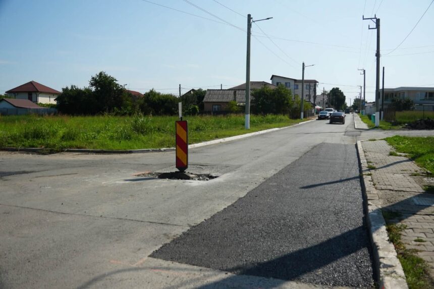 foto primaria cumpana accelereaza reparatiile carosabilului echipele lucreaza pe mai multe strazi 6a637d71c4bab