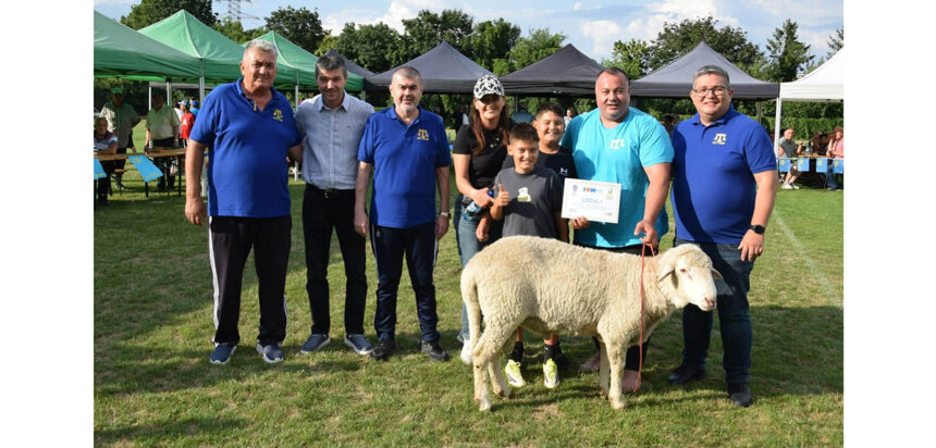 foto udttmr a organizat la final de saptamana la ovidiu competitia de lupte traditionale tataresti kures 6a65cc0d91211