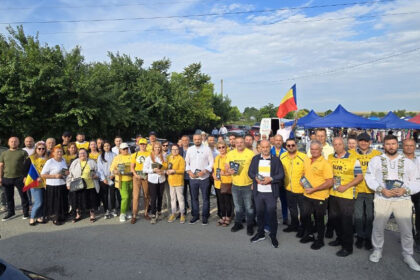 foto video aur te aude membrii organizatiei judetene aur constanta se intalnesc cu cetatenii la targul de la general scarisoreanu 6a644cca184ab