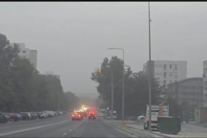 inundatie in fata bisericii peninsula din navodari au fost chemati pompierii 6a4698b8cfe6b