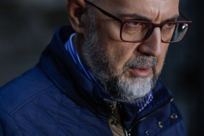 kelemen hunor george simion si partidul sau aparent antisistem cresc fara sa faca nimic sta se uita la meci bea o bere 6a46239eef8e0