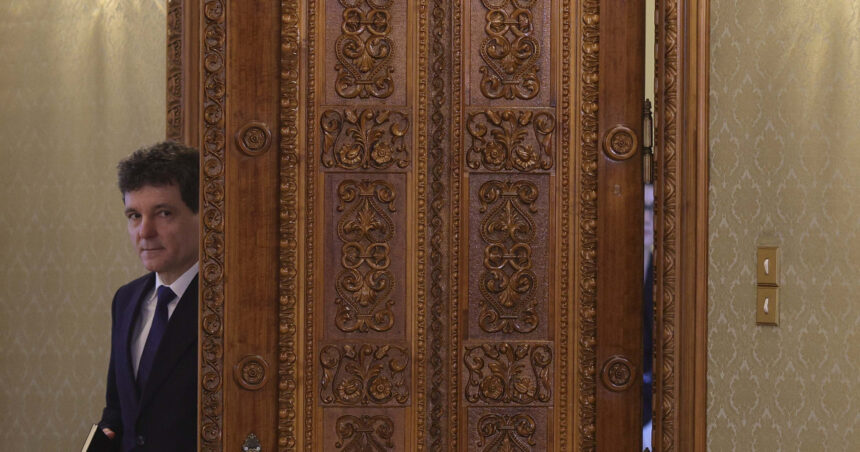 legea salarizarii negociata la cotroceni nicusor dan cheama liderii psd pnl usr si udmr miercuri la discutii surse 6a5f5361d0f58