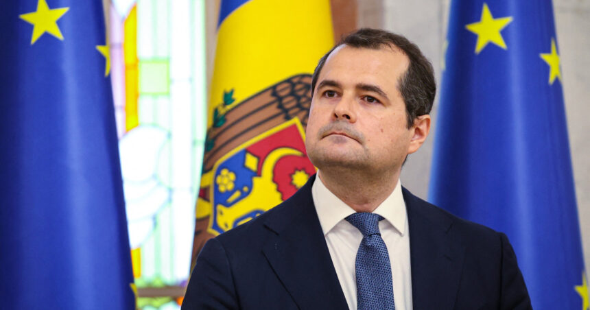 noul premier al r moldova vasile tofan vine joi in romania va fi primit de ilie bolojan la palatul victoria 6a68be4b75f20