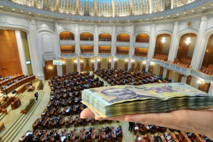 parlamentarii pnl si usr cer publicarea declaratiilor de avere ale demnitarilor legea trimisa dinspre guvern le tinea tot la secret 6a676428845f5