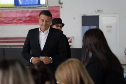 presedintele cj constanta florin mitroi audiat ca martor de catre procurori dupa perchezitii la sediul unei firme unde e actionar 6a6c5e37143ca