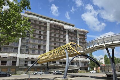 puz ul statiunii mamaia blocat in hartii intre timp fiecare construieste dupa cum il taie capul 6a6697beec793