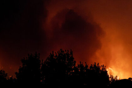 situatie fara precedent in spania si franta sute de mii de persoane evacuate din cauza incendiilor de vegetatie ue trimite ajutoare 6a65a387d95a0
