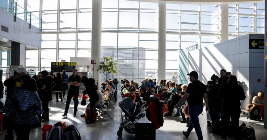 trafic aerian in crestere pe aeroporturile capitalei baneasa stabileste un record istoric 6a6068131eb84