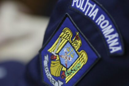 un comisar de politie din giurgiu fratele sau si reprezentantul unei companii au fost retinuti pentru mita 6a61fc5fa4f8e