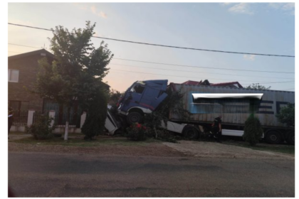 accident grav la mircea voda se intervine cu elicopterul smurd 6a8fd561aa3d3