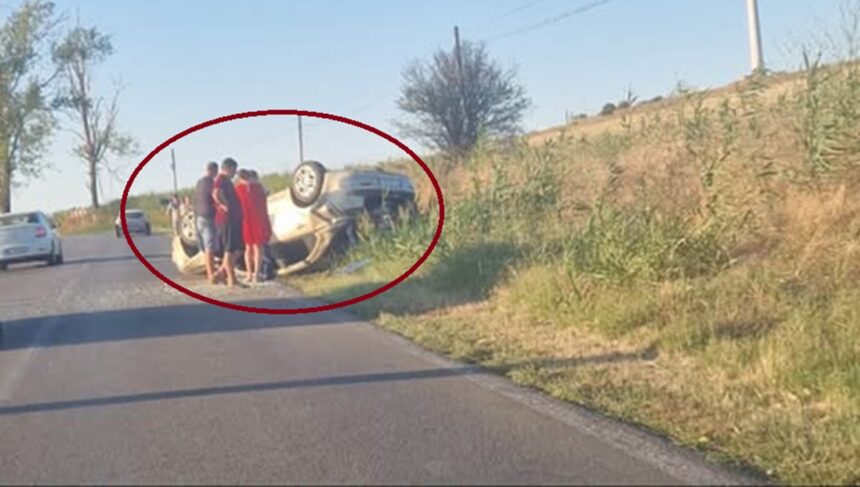 accident intre agighiol si tulcea o masina s a rasturnat 6a7b5f09ce0a3