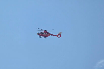 accident pe a2 o caruta a fost rasturnata pe camp in dreptul km 202 sensul spre bucuresti 6a8ac41b9da35