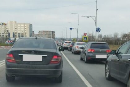 accident pe varianta constantei langa hornbach la fata locului echipajele de la ambulanta si pompierii 6a758c6f1bc0d