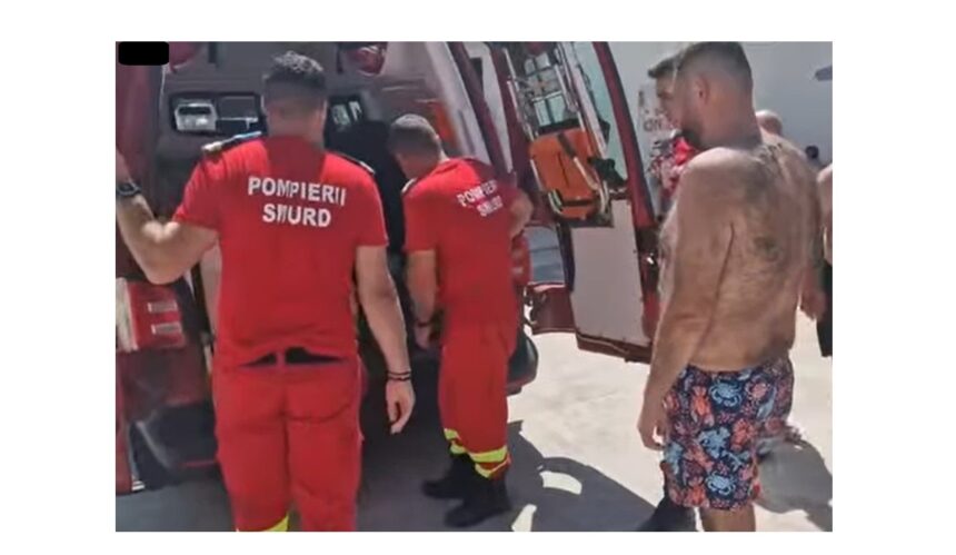 alerta pe plaja roxi din eforie nord o persoana a fost scoasa din apa de salvamari 6a70709862cdb