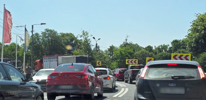 atentie soferi accident cu 4 masini pe dn39 intre eforie nord si agigea trafic de cosmar sunt coloane pe ambele sensuri 6a6dd83eaf667