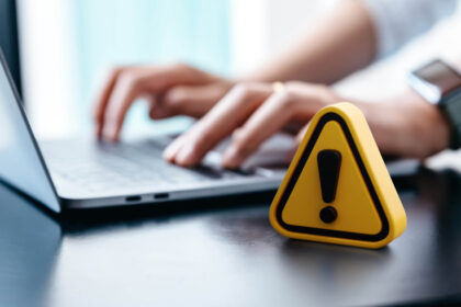 avertisment asf pentru investitori documentele licenta de broker pot fi false si nu dovedesc autorizarea 6a7303c3cd679