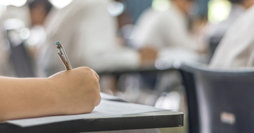 bacalaureat 2026 sesiunea de toamna subiectele la limba romana au fost publicate de ministerul educatiei 6a79cc795f15f