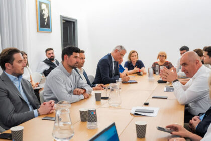 bolojan intalnire cu liderii pnl din sectoarele capitalei partidul trebuie sa fie prezent in comunitate permanent 6a8ca02686a75