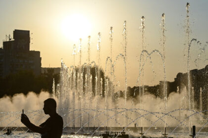 canicula si temperaturi extreme in bucuresti in ce zile se vor inregistra pana la 38 de grade prognoza speciala anm 6a706b4a589cc