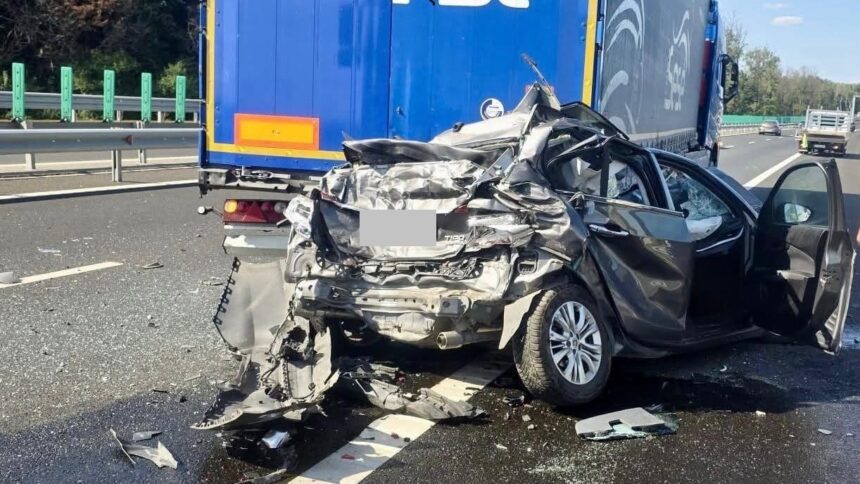 carambol cu 3 masini pe a2 in zona medgidia 6a9154b58af34