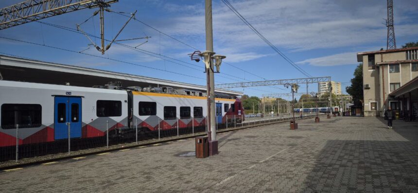 cfr calatori anunta suplimentarea vagoanelor pentru trenurile soarelui de ziua marinei si adormirea maicii domnului anuntul companiei 6a7b2de1c26b7