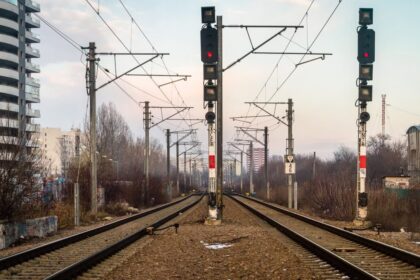 cfr sa risca sa ajunga in imposibilitatea platii salariilor iar blocarea activitatii feroviare poate deveni o realitate 6a7e092024d81