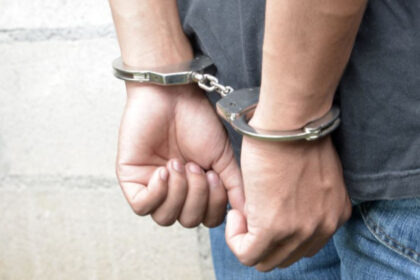 cinci suspecti din dosarul de infractiuni cu violenta savarsite de o grupare din braila au fost arestati preventiv 6a6da1a932e6e