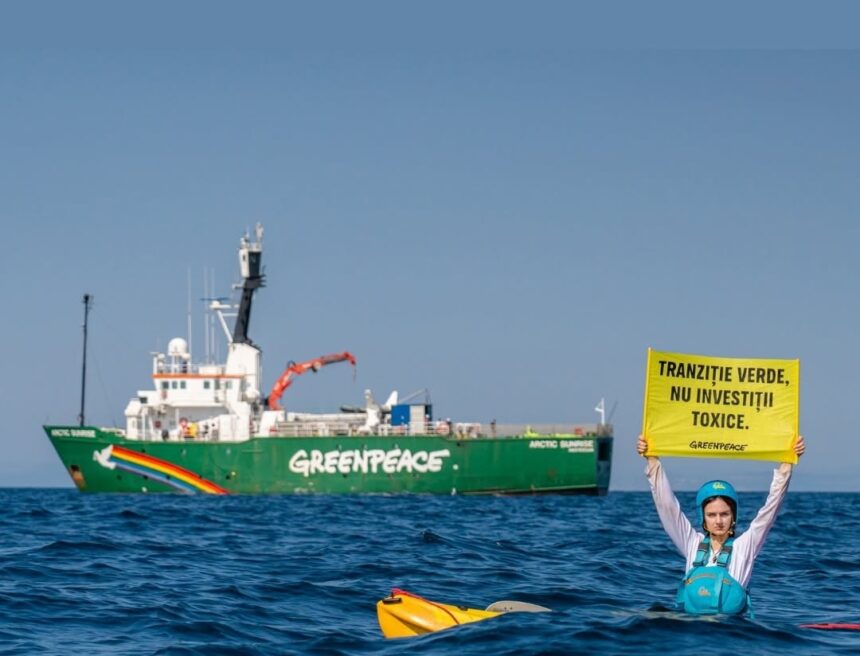 cine minte greenpeace a reclamat ca a fost blocata acostarea arctic sunrise in portul constanta anr si capitania neaga 6a8e28f0d12f3