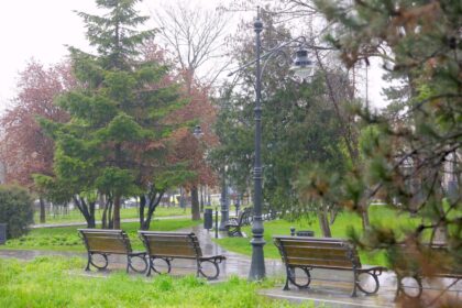 cod galben de ploi torentiale si intensificari ale vantului la constanta 6a8fee7571ee4