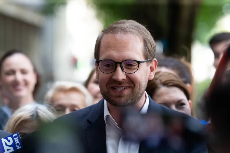 comitetul politic al usr l a reconfirmat pe dominic fritz in functia de presedinte al partidului 6a8650d5d413e