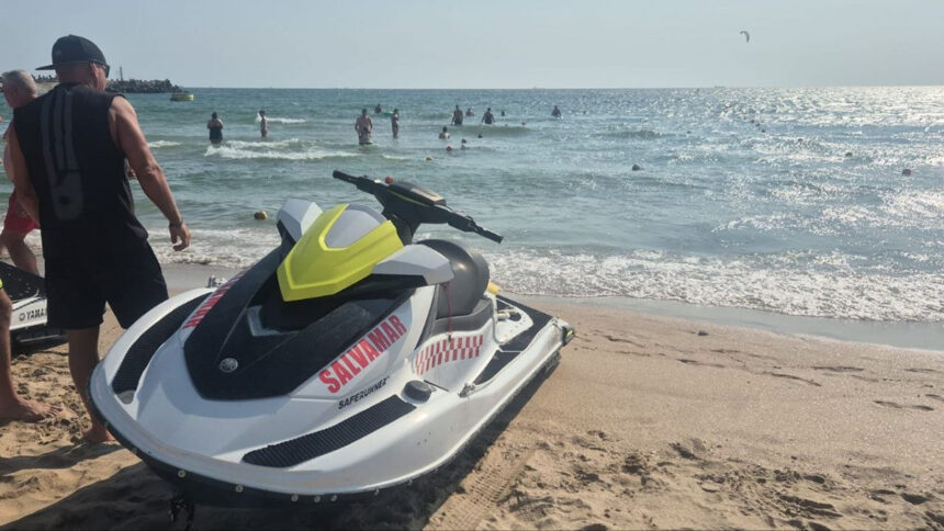 conflict pe plaja din eforie nord salvamar agresat de un turist dupa ce le a cerut oamenilor sa iasa din mare 6a91975f3e056