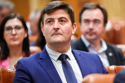 controversa noii legi a partidelor de ce acuza usr ca aep primeste puteri depline asupra infiintarii si dizolvarii formatiunilor 6a8ae8f149e37