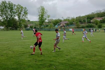 duminica incepe liga a v a cu 28 de echipe la start impartite in doua serii 6a92c70addf5b