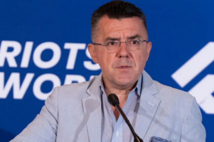 exclusiv parteneriatul civil o discutie incomoda pentru aur dan dungaciu e o idee o sa le transmit colegilor 6a749f1604fd5