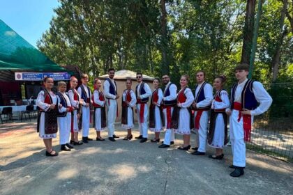 foto ansamblul folcloric romancuta din cumpana a castigat premiul i la festivalul iustina baluteanu din bustuchin gorj 6a6f26537cfcc
